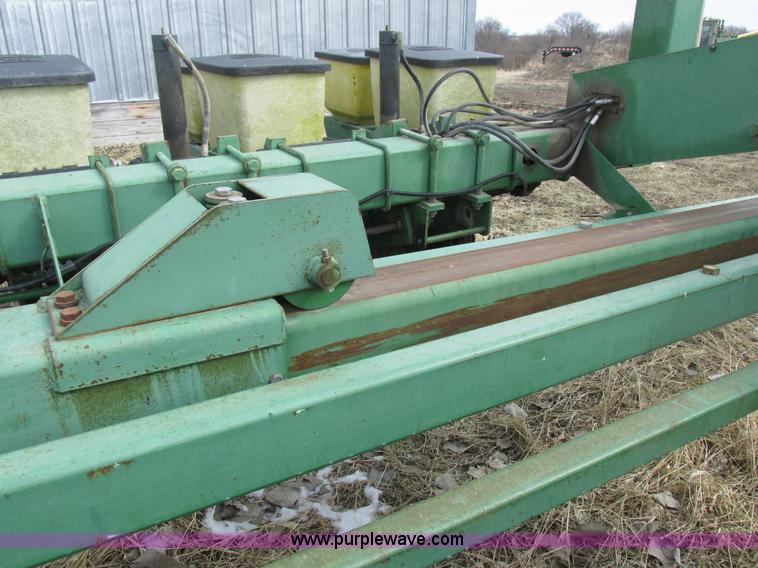 image for item K2041 John Deere 7000 planter