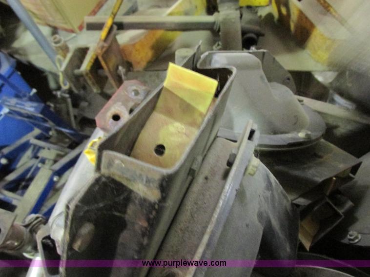 image for item K2041 John Deere 7000 planter