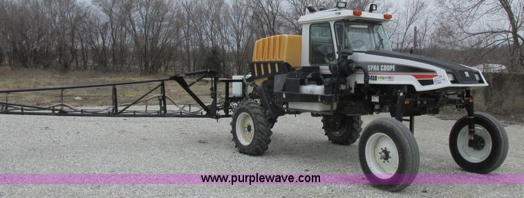 image for item K2062 2005 SpraCoupe 4450 self-propelled sprayer