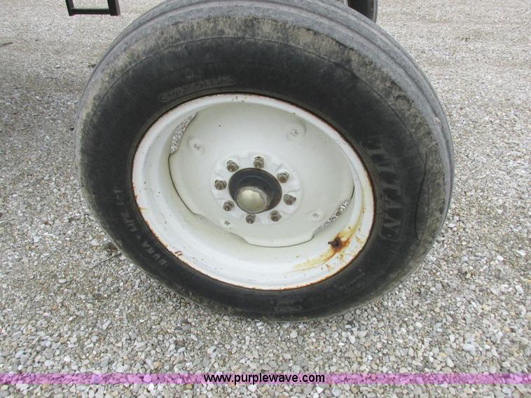 image for item K2062 2005 SpraCoupe 4450 self-propelled sprayer