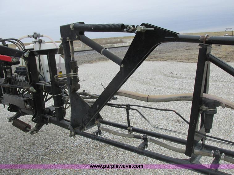 image for item K2062 2005 SpraCoupe 4450 self-propelled sprayer