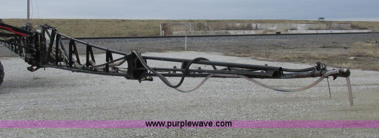 image for item K2062 2005 SpraCoupe 4450 self-propelled sprayer