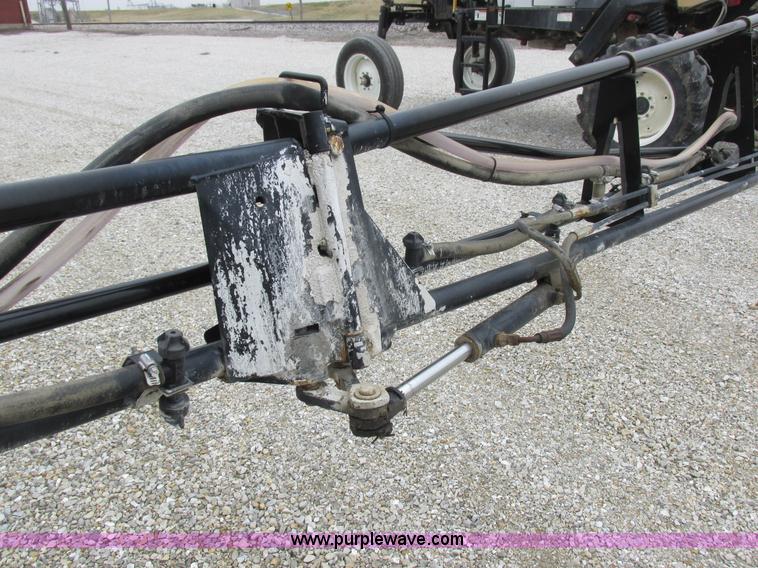 image for item K2062 2005 SpraCoupe 4450 self-propelled sprayer