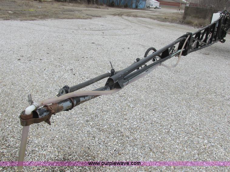 image for item K2062 2005 SpraCoupe 4450 self-propelled sprayer