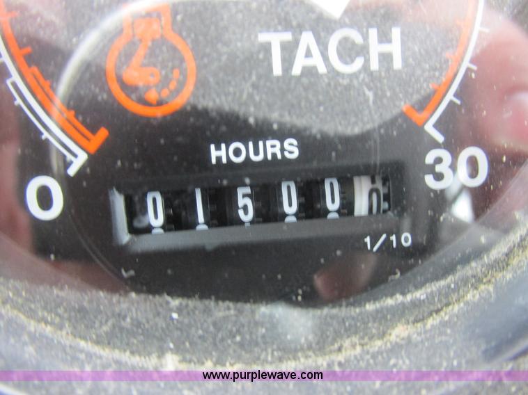 image for item K2062 2005 SpraCoupe 4450 self-propelled sprayer