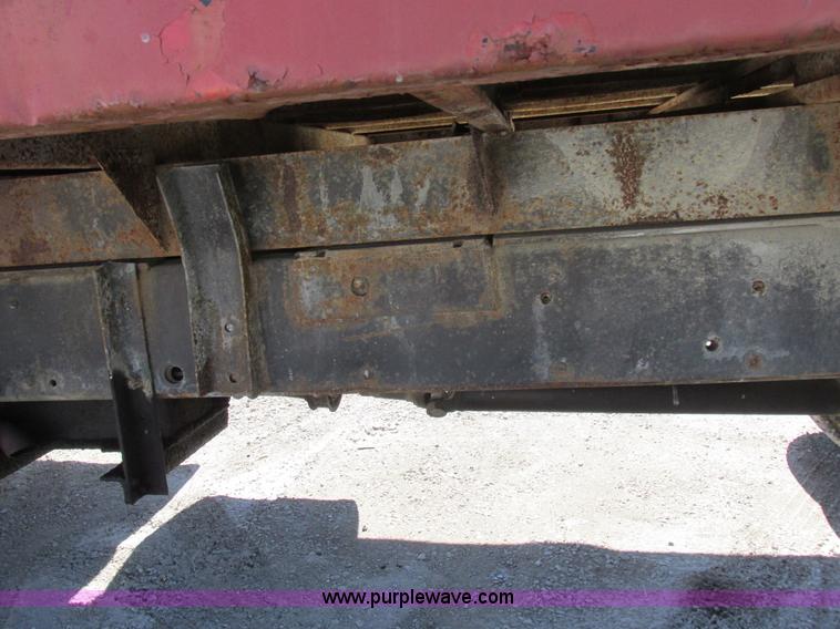 image for item K2063 1975 Chevrolet C65 grain truck