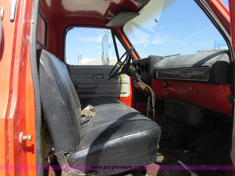 image for item K2063 1975 Chevrolet C65 grain truck