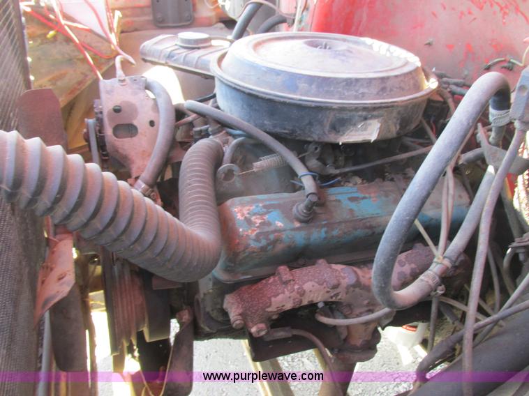 image for item K2063 1975 Chevrolet C65 grain truck