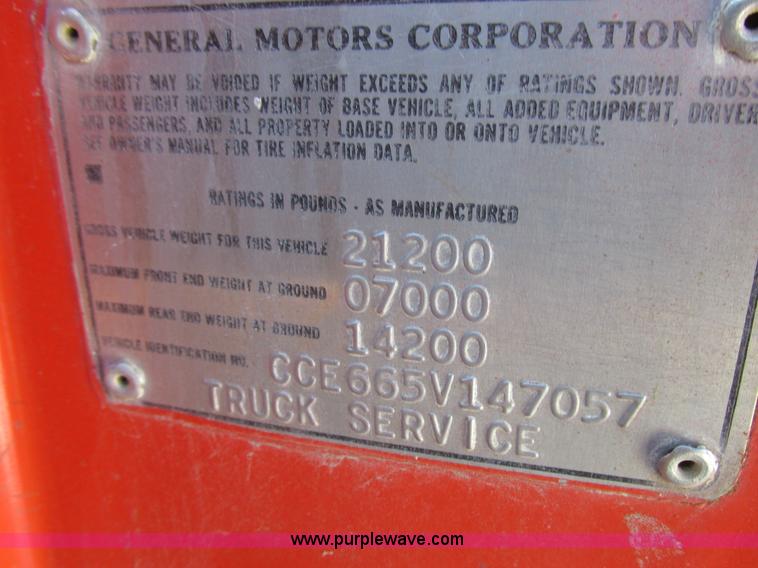 image for item K2063 1975 Chevrolet C65 grain truck