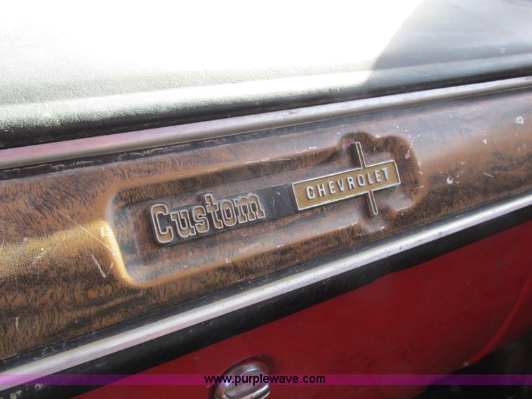 image for item K2063 1975 Chevrolet C65 grain truck