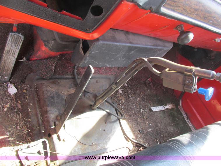 image for item K2063 1975 Chevrolet C65 grain truck