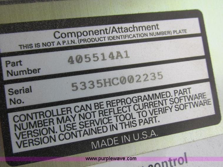 image for item K2073 2005 Case IH 1200 pivot transport planter