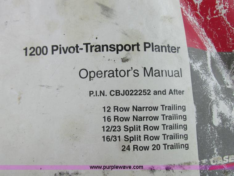 image for item K2073 2005 Case IH 1200 pivot transport planter