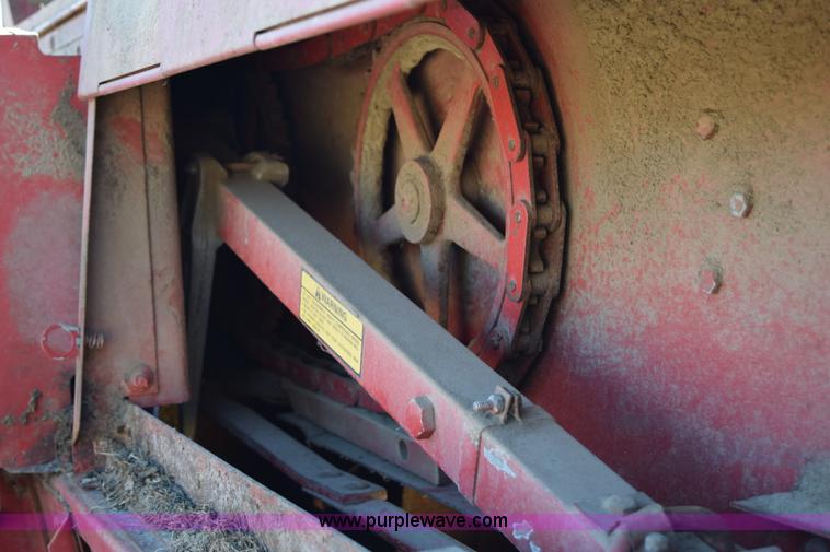 image for item K2388 New Holland 315 small square baler