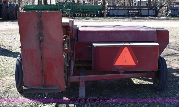 image for item K2390 New Holland 275 small square baler