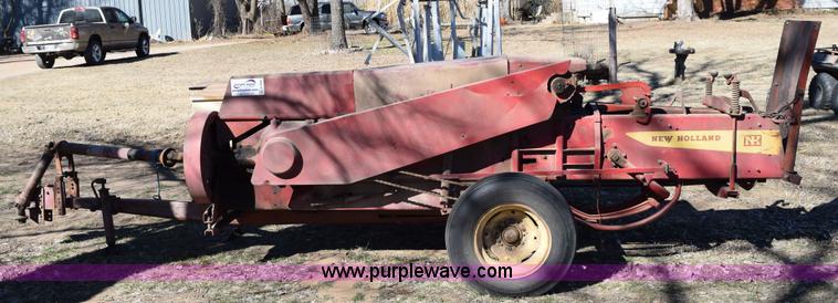 image for item K2390 New Holland 275 small square baler