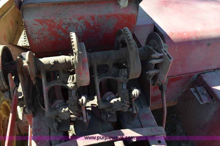 image for item K2390 New Holland 275 small square baler