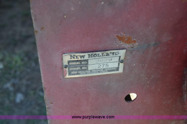 image for item K2390 New Holland 275 small square baler