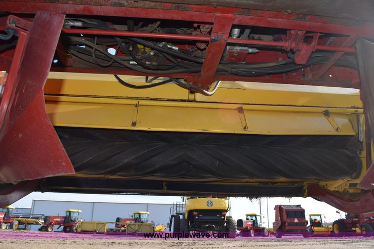 image for item K2432 2003 New Holland HW320 self-propelled windrower