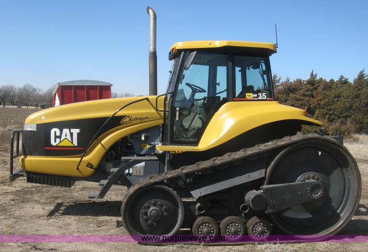 image for item K2952 1995 Caterpillar Challenger 35C tractor