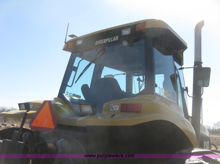 image for item K2952 1995 Caterpillar Challenger 35C tractor