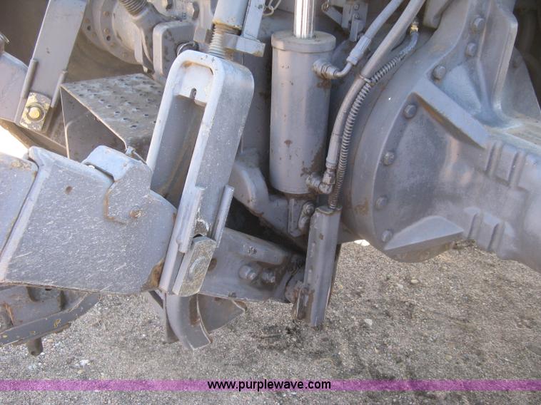 image for item K2952 1995 Caterpillar Challenger 35C tractor