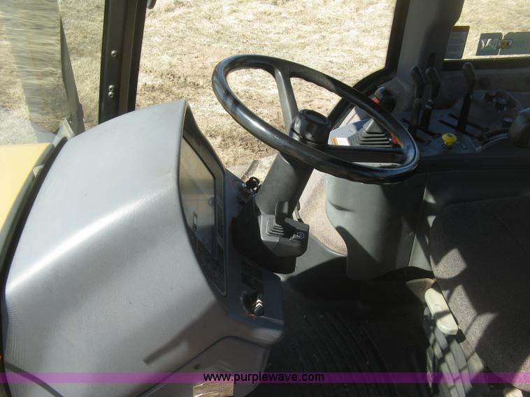 image for item K2952 1995 Caterpillar Challenger 35C tractor