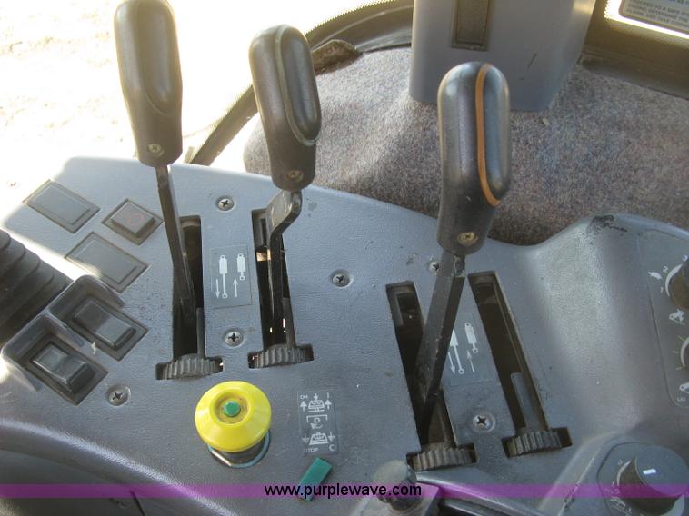 image for item K2952 1995 Caterpillar Challenger 35C tractor