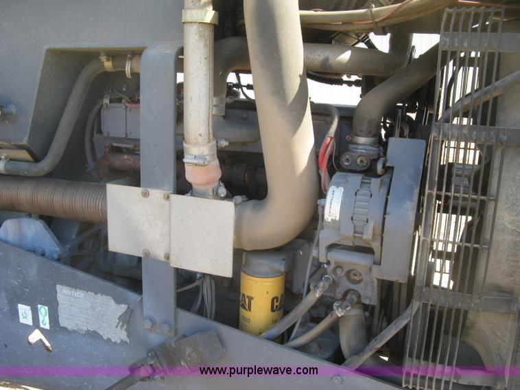 image for item K2952 1995 Caterpillar Challenger 35C tractor