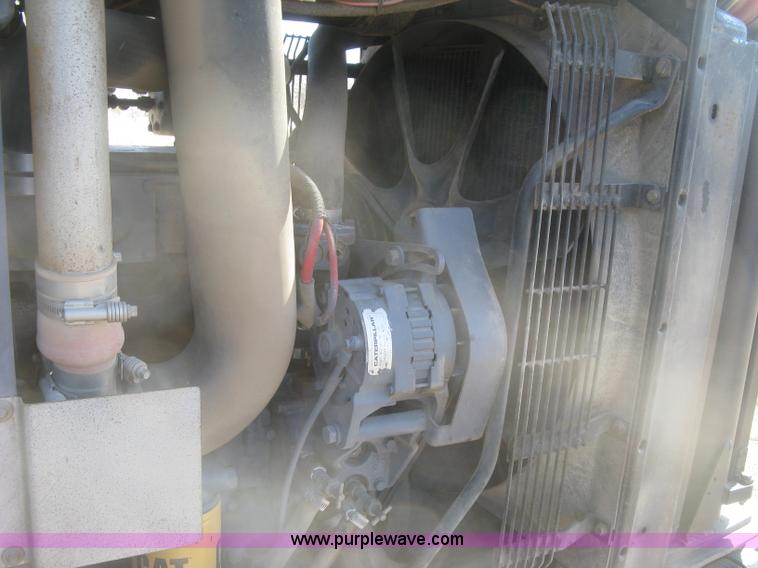 image for item K2952 1995 Caterpillar Challenger 35C tractor