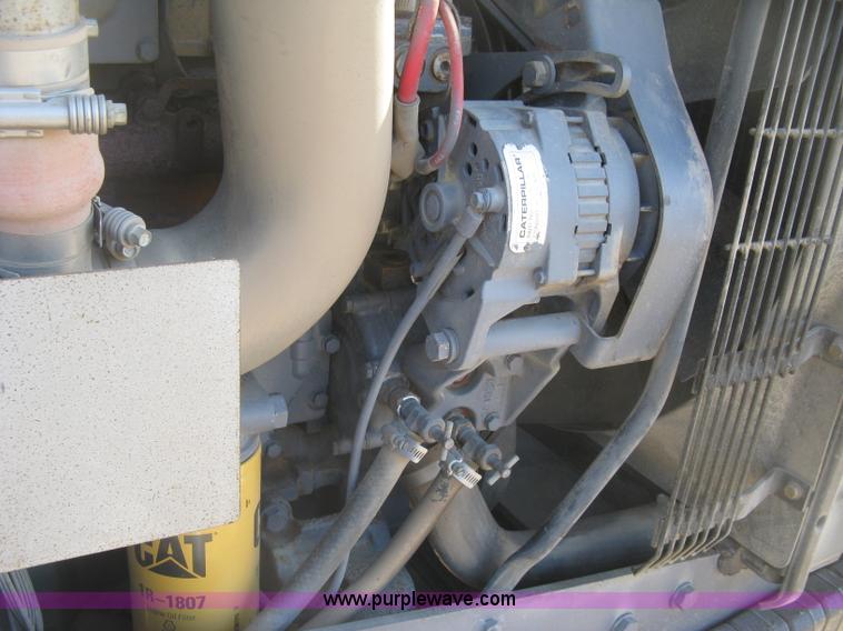 image for item K2952 1995 Caterpillar Challenger 35C tractor