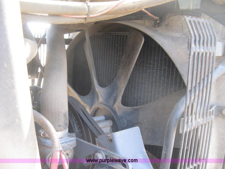 image for item K2952 1995 Caterpillar Challenger 35C tractor