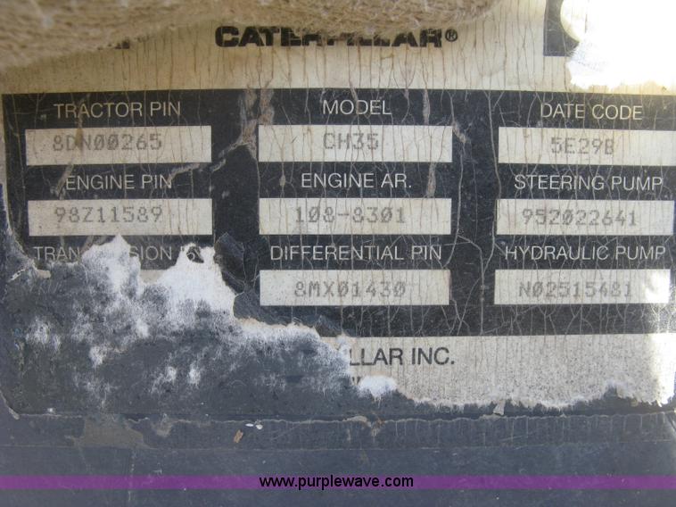 image for item K2952 1995 Caterpillar Challenger 35C tractor