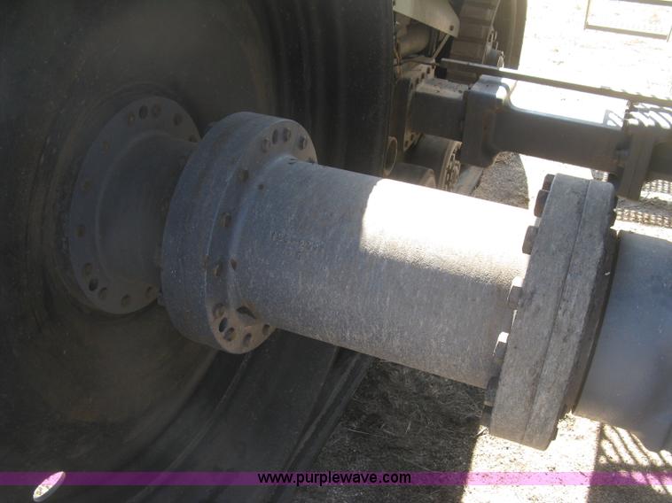 image for item K2952 1995 Caterpillar Challenger 35C tractor