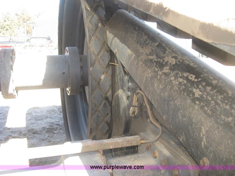 image for item K2952 1995 Caterpillar Challenger 35C tractor