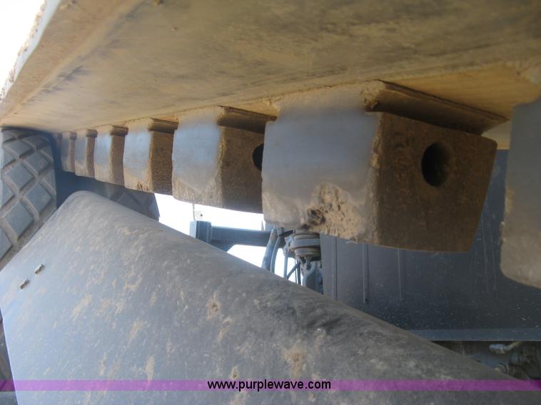 image for item K2952 1995 Caterpillar Challenger 35C tractor