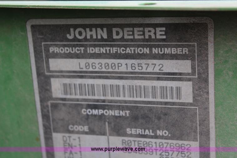 image for item K7142 1996 John Deere 6300 tractor