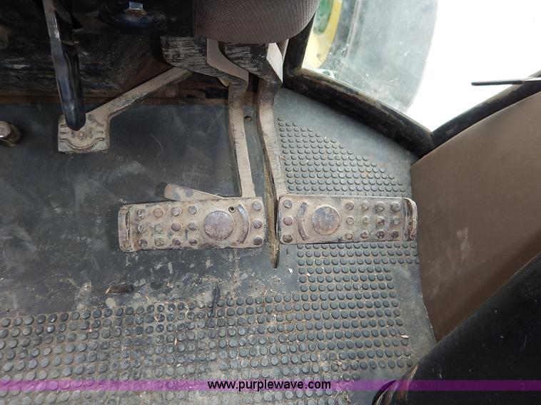 image for item K7309 1984 John Deere 4450 MFWD tractor