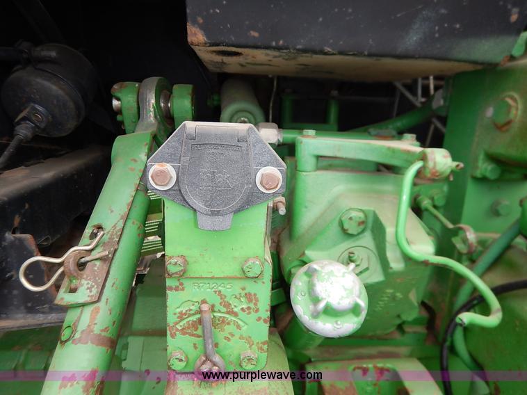 image for item K7309 1984 John Deere 4450 MFWD tractor