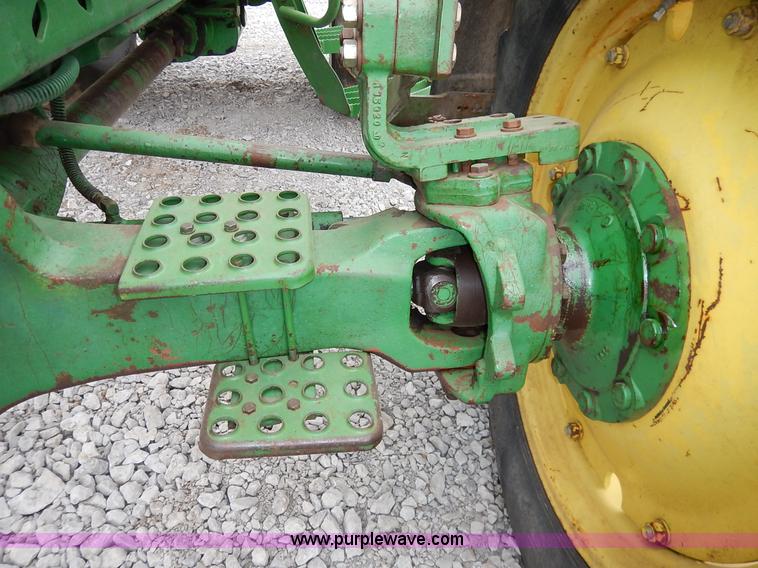 image for item K7309 1984 John Deere 4450 MFWD tractor