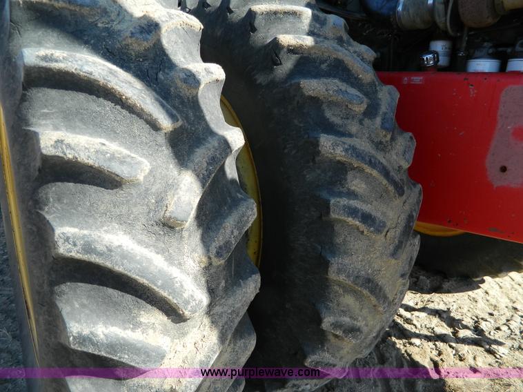 image for item K8000 1985 Versatile 856 4WD tractor