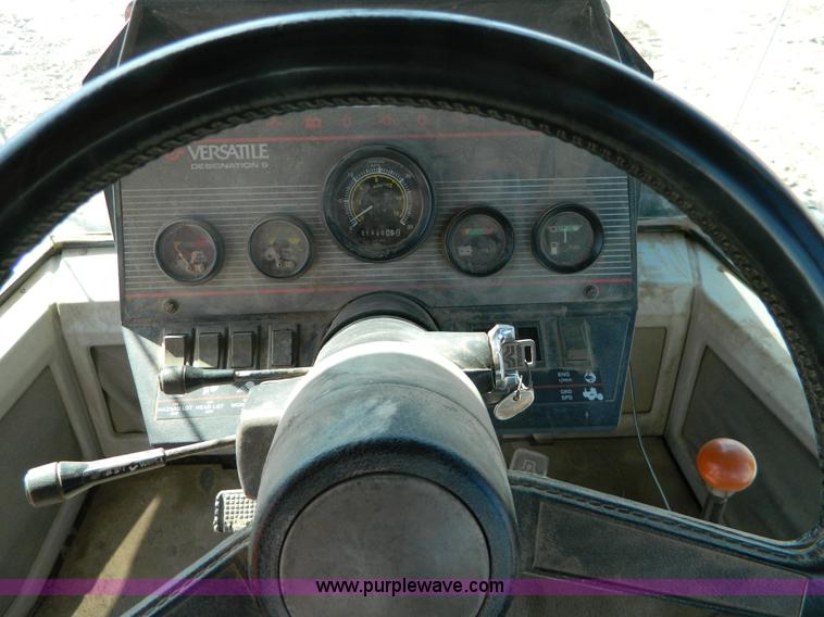 image for item K8000 1985 Versatile 856 4WD tractor