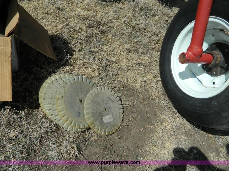 image for item K8017 White split row planter