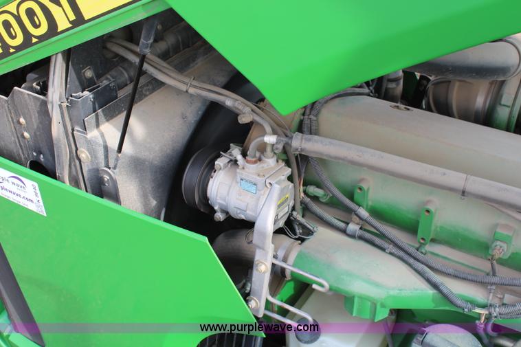 image for item K8840 2000 John Deere 9400T tractor