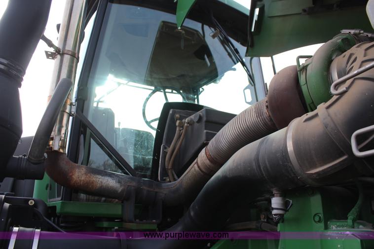 image for item K8840 2000 John Deere 9400T tractor