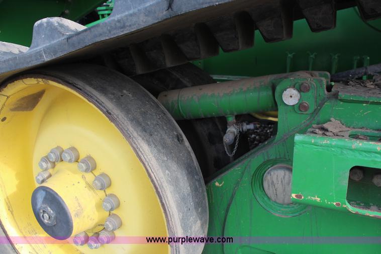 image for item K8840 2000 John Deere 9400T tractor