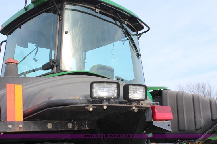 image for item K8840 2000 John Deere 9400T tractor