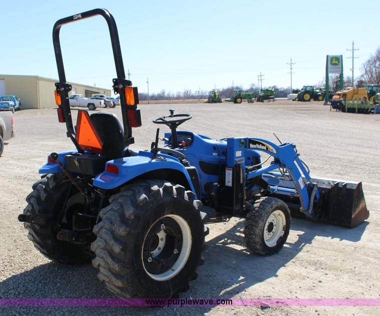 image for item L6737 2005 New Holland TC33DA MFWD compact utility tractor