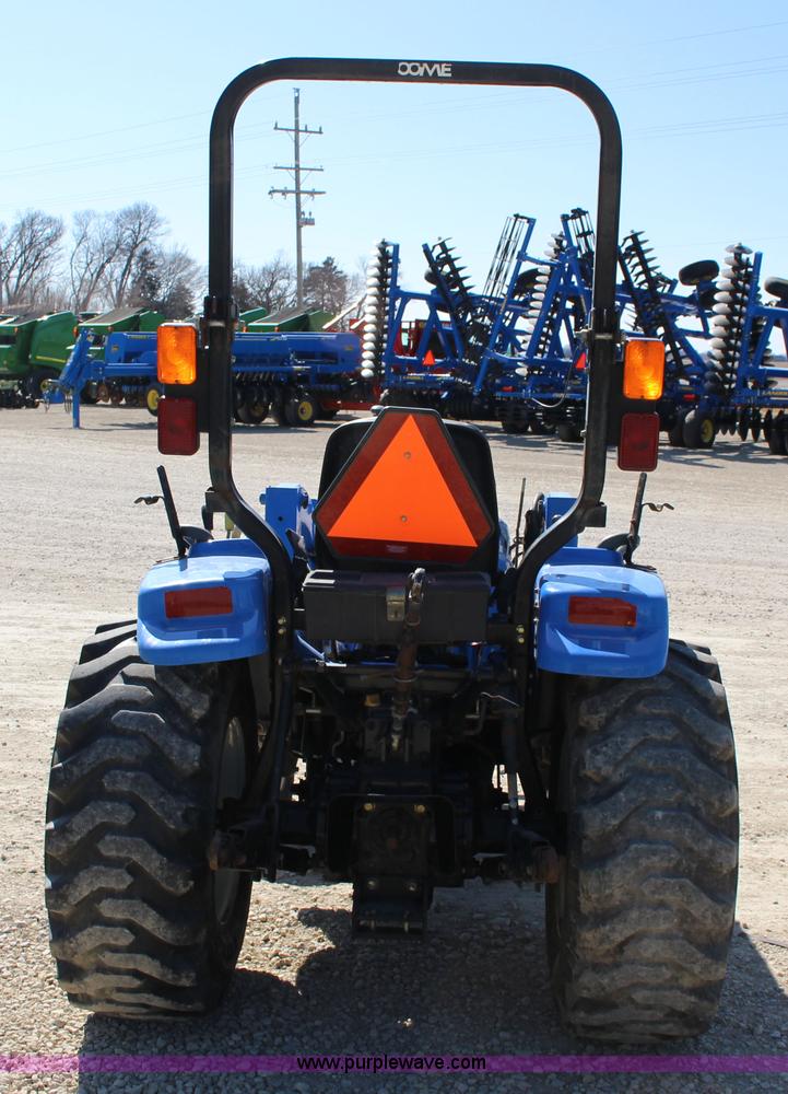 image for item L6737 2005 New Holland TC33DA MFWD compact utility tractor