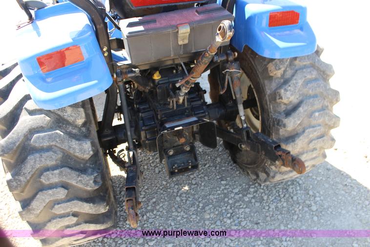 image for item L6737 2005 New Holland TC33DA MFWD compact utility tractor